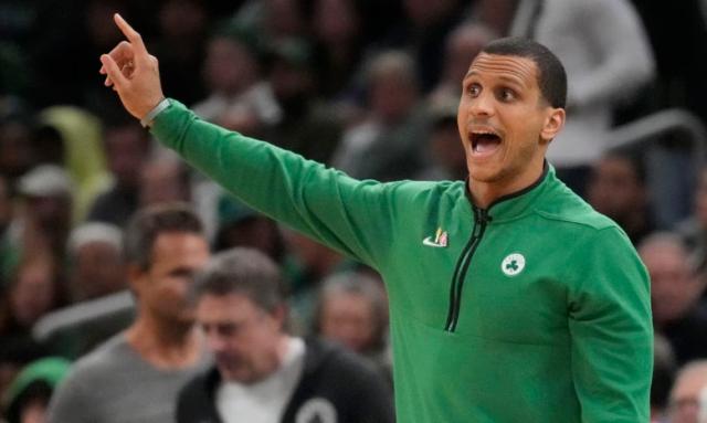 B体育登录-多位助教离开且尚无新援加入 马祖拉变光杆司令