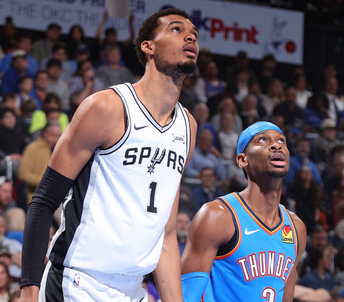 必一运动-41+16+4+3，指责他出战时间太少，没想到，他多打几分钟如此犀利|文班|亚历山大|文班亚马|谢伊·吉尔杰斯-亚历山大|俄克拉荷马雷霆队_新浪体育_新浪新闻